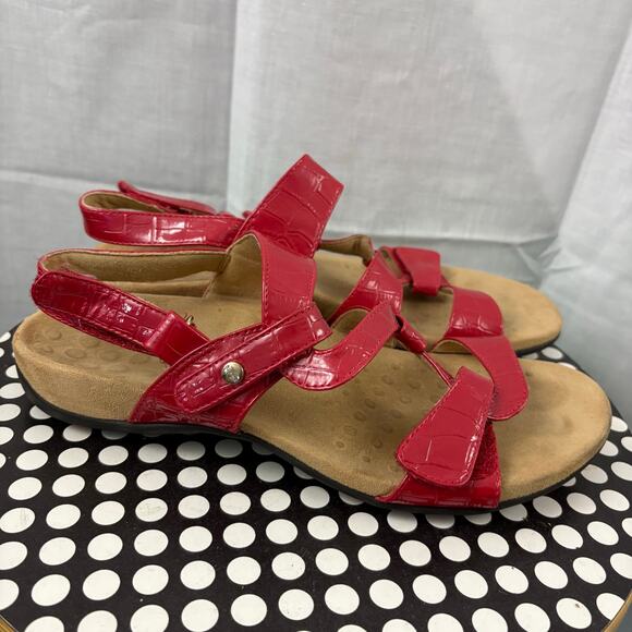 VIONIC Rest Paros Red Croc Strappy Back Strap Sandals Flat Orthaheel Women's 9M - Picture 1 of 7